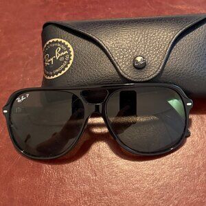 Ray-Ban Polarized Aviator Sunglasses – Black Frame with Case, Extra UV Protectio